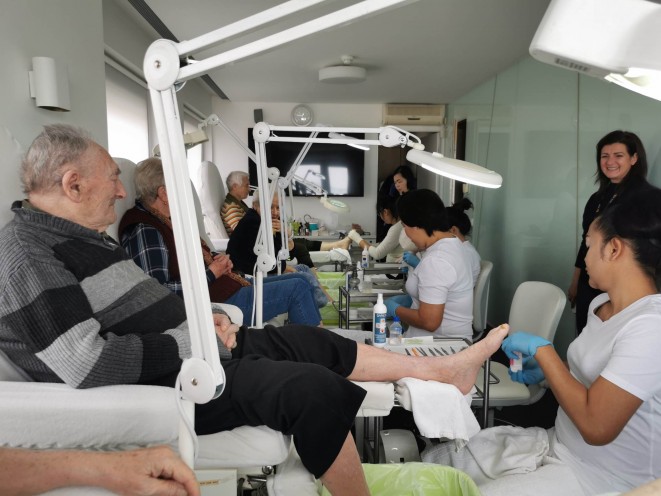 Meghívtuk a Gold Apartmanház lakóit a Wabiba!